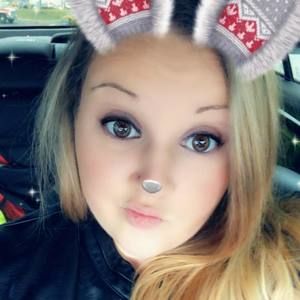 Meet your Posher, Kaci